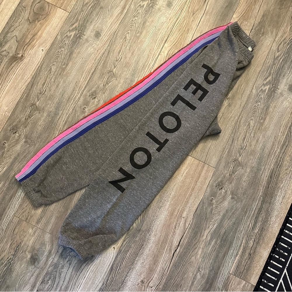 Aviator Nation x Peloton Gray Sweatpants Medium 5 Stripe